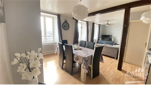 t4 à la location -   25200  MONTBELIARD, surface 93 m2 location t4 - UBI458121050